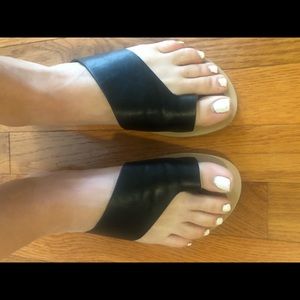 Chinese Laundry women’s Sandals